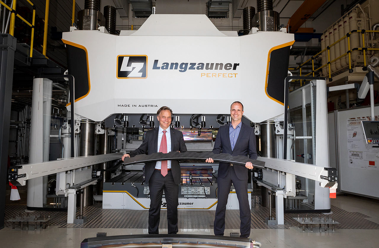 Short-stroke presses from Langzauner